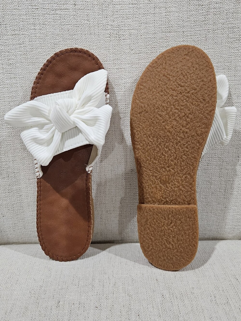 White Bow Slide Sandals for Women - Picture 4 of 4